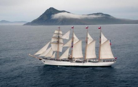 BUQUE ESCUELA “ESMERALDA“ CRUZÓ CABO DE HORNOS A VELA