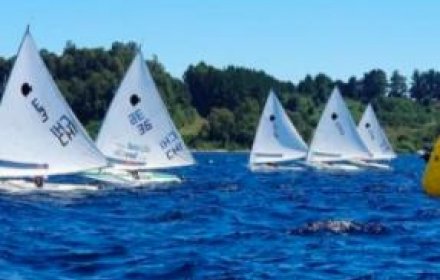 CONSTANZA OLIVARES Y RICARDO SEGUEL LIDERARON SELECTIVOS DE SUNFISH EN FRUTILLAR