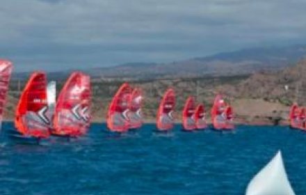 ESPECIALISTAS DE IQ FOIL PARTICIPARON EN SEMANA DE LA VELA EN MENDOZA
