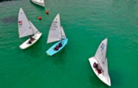 LOS SEGUEL MANDARON EN REGATA SNIPE DE ALGARROBO