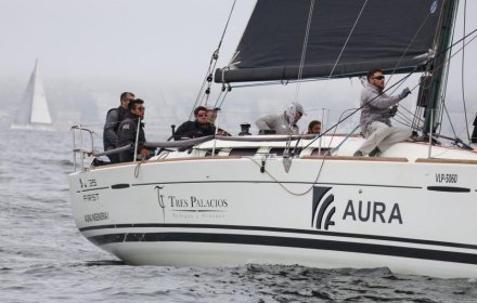 VELEROS EN CONCÓN: “AURA” Y “HDI SEGUROS” SE QUEDARON CON LOS APLAUSOS EN LA “COPA LEOPOLDO SALGADO”