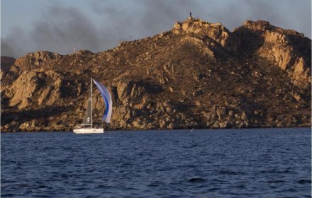 DESPUÉS DE NAVEGAR 32 HORAS, VELERO “ISABELLA II SEABIOTECH” GANÓ TRAVESÍA CONCÓN-LA HERRADURA DEL CIRCUITO NORTE